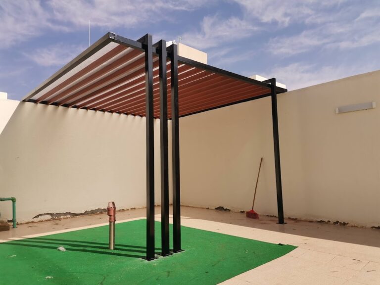 شركة تركيب مظلات في عجمان 0552686059 خدمة 24 ساعة